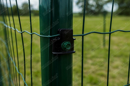 Рулонная сетка Лепсе-Люкс 2,20/100/50 1,8х20м RAL 6005